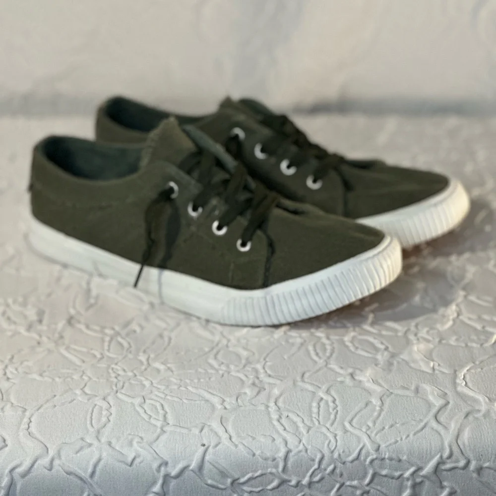 TOMMY BAHAMA - Women’s Green Canvas Shoes Size 9.5 - Picture 9 of 11